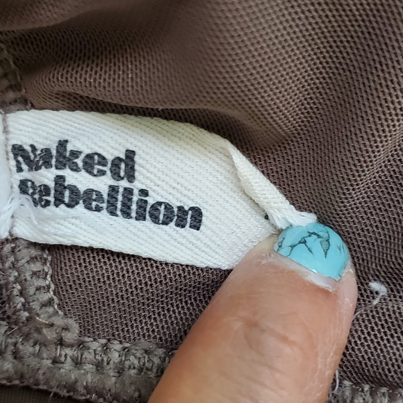 Naked Rebellion Brallet Wireless Bra Size Medium - Picture 5 of 5